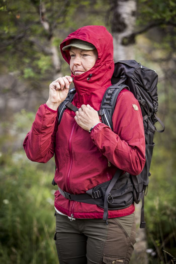 Nikka Shorts Curved W